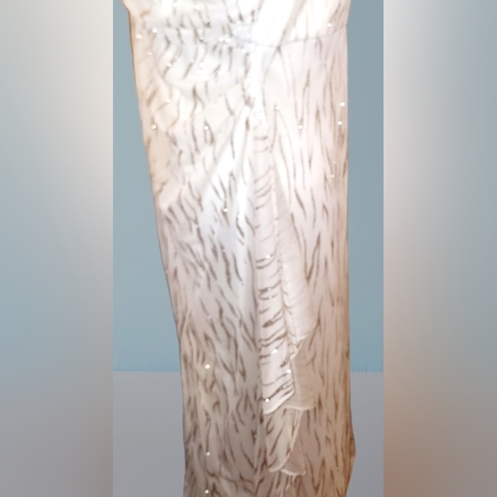 R & M RICHARDS EVENING DRESS - Picture 4 of 8